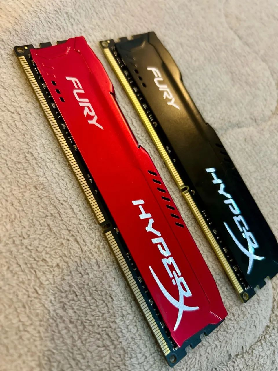 Memória ram PC 16gb, 8gb cada uma HYPERX, FURY kingston