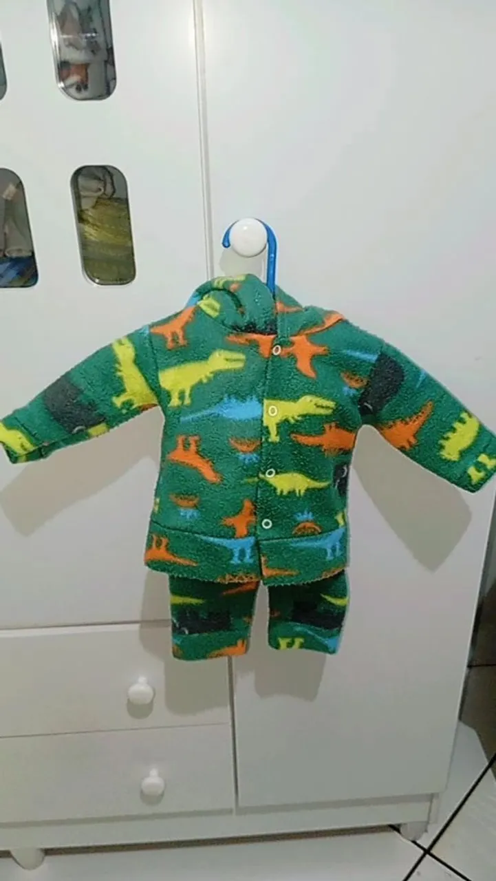 Vendo roupas de frio