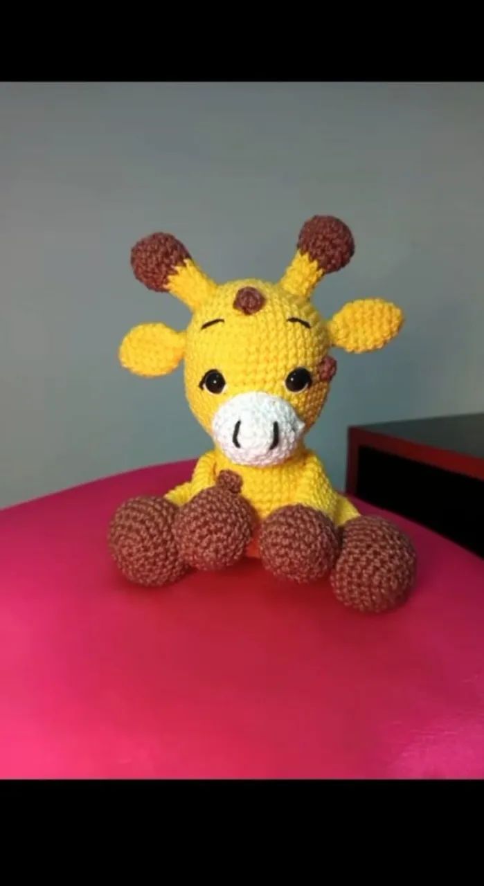 Boneco crochê amigurime girafa