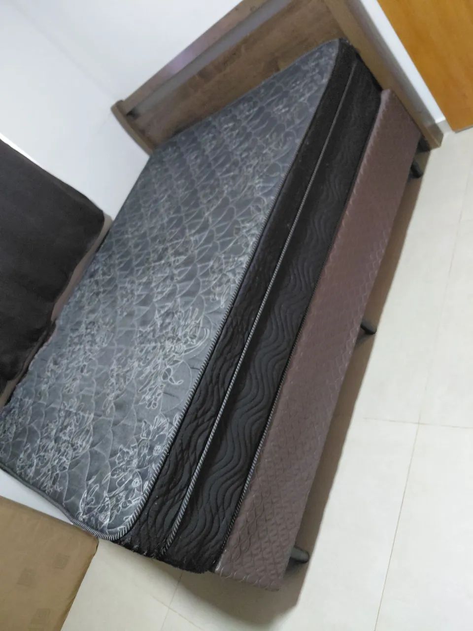 Cama com colchão  - Foto 4