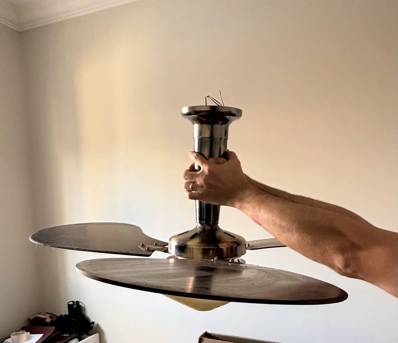 Ventilador de teto com luminária  - Foto 5