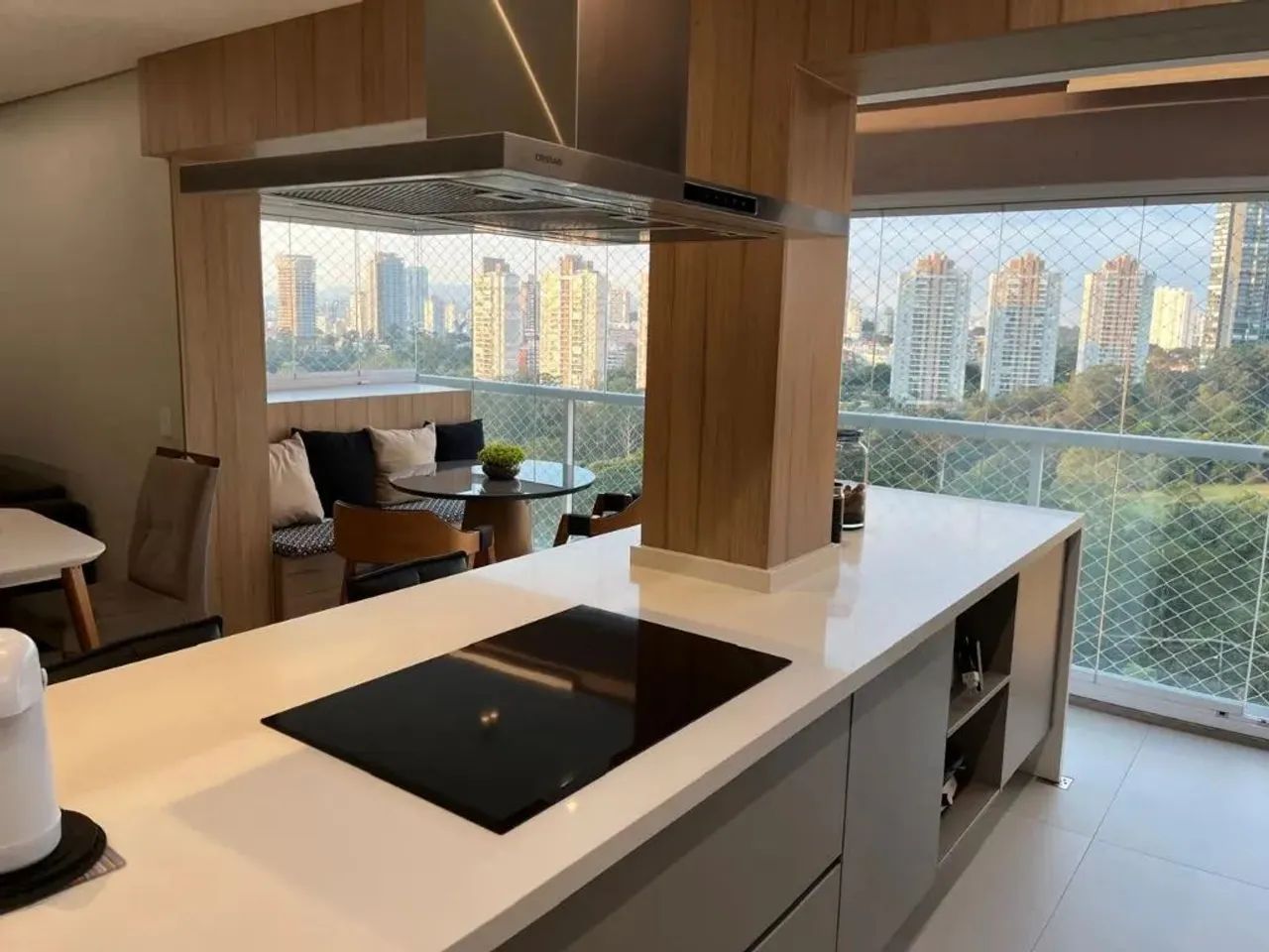 Apartamento de alto padrão com 3 suítes na Vila São Francisco - Osasco