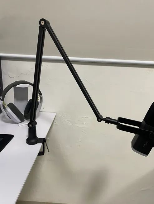 Suporte Microfone Boom Arm