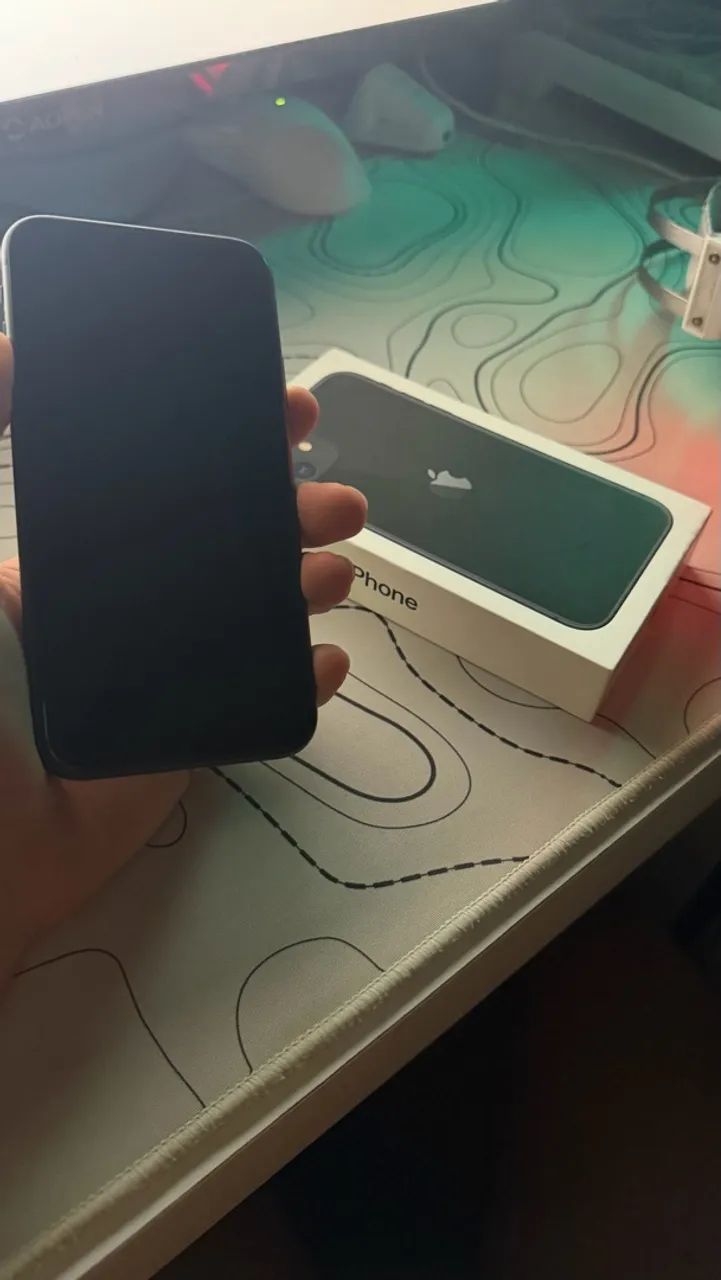 iPhone 11 128GB Preto - Impecável - Caixa + Cabo Original - Foto 4
