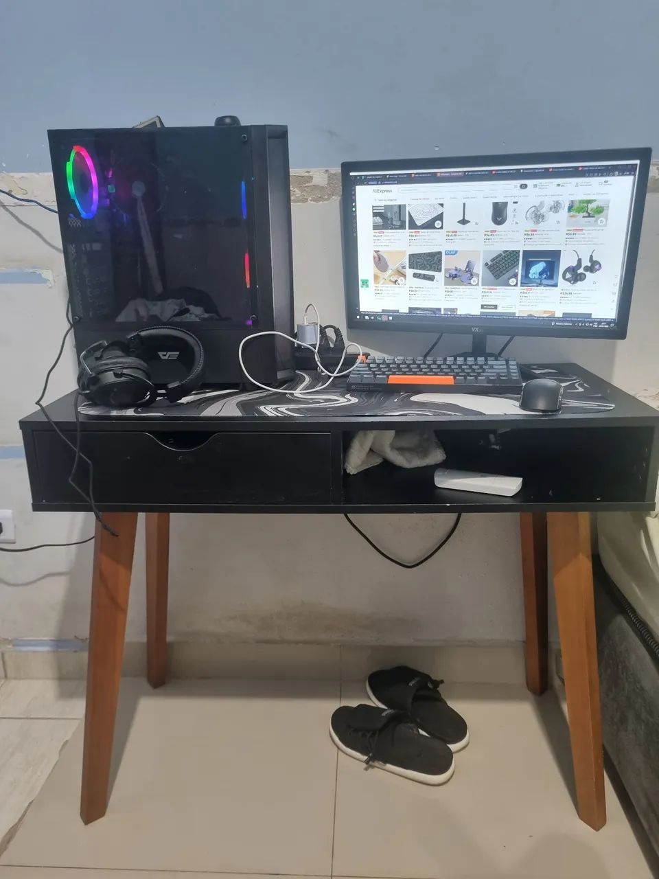 Mesa escrivaninha 