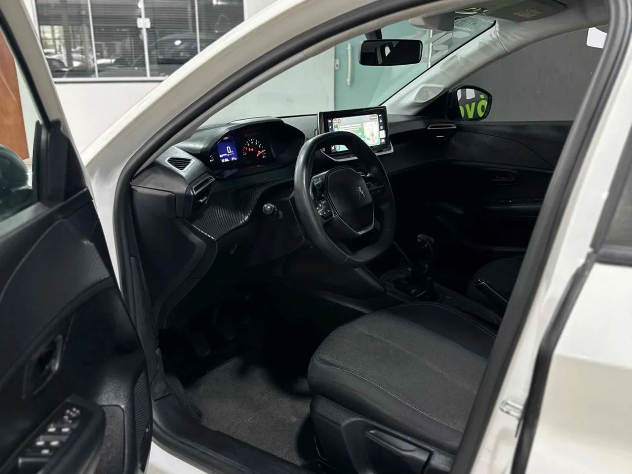 Peugeot 208 Like 1.0 Flex 6V 5P Mec. 2024 - Foto 2