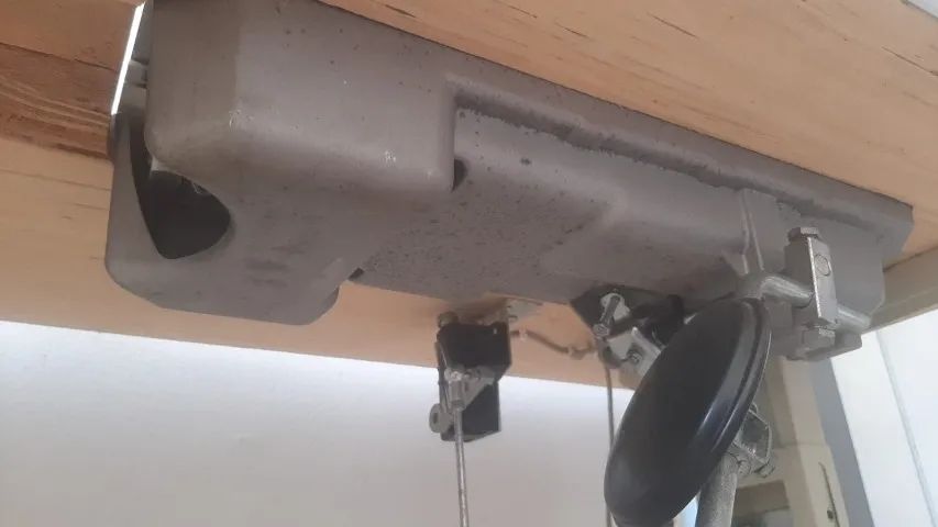 Máquina industrial eletrônica SINGER  - Foto 3