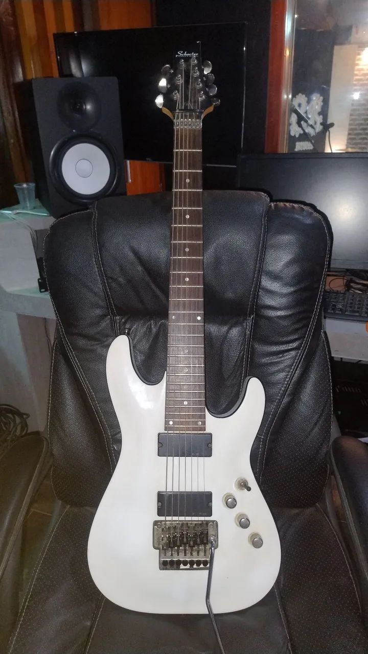 Guitarra Schecter 7 Cordas 