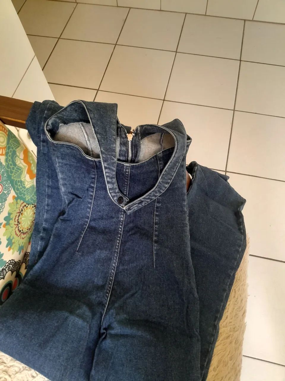 Macacão jeans da território com látex  - Foto 2