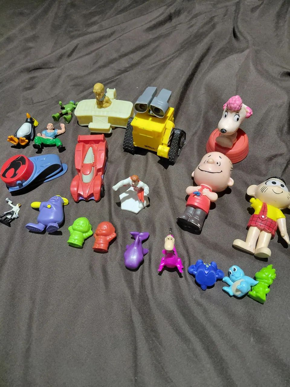 Lotinho de brinquedos no Estado 