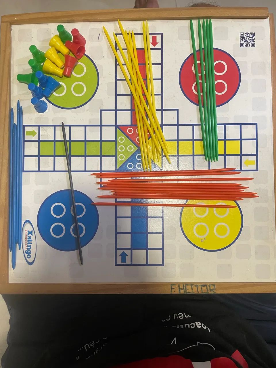 Tabuleiro de ludo,damas e jogo do moinho/trilha - Foto 2