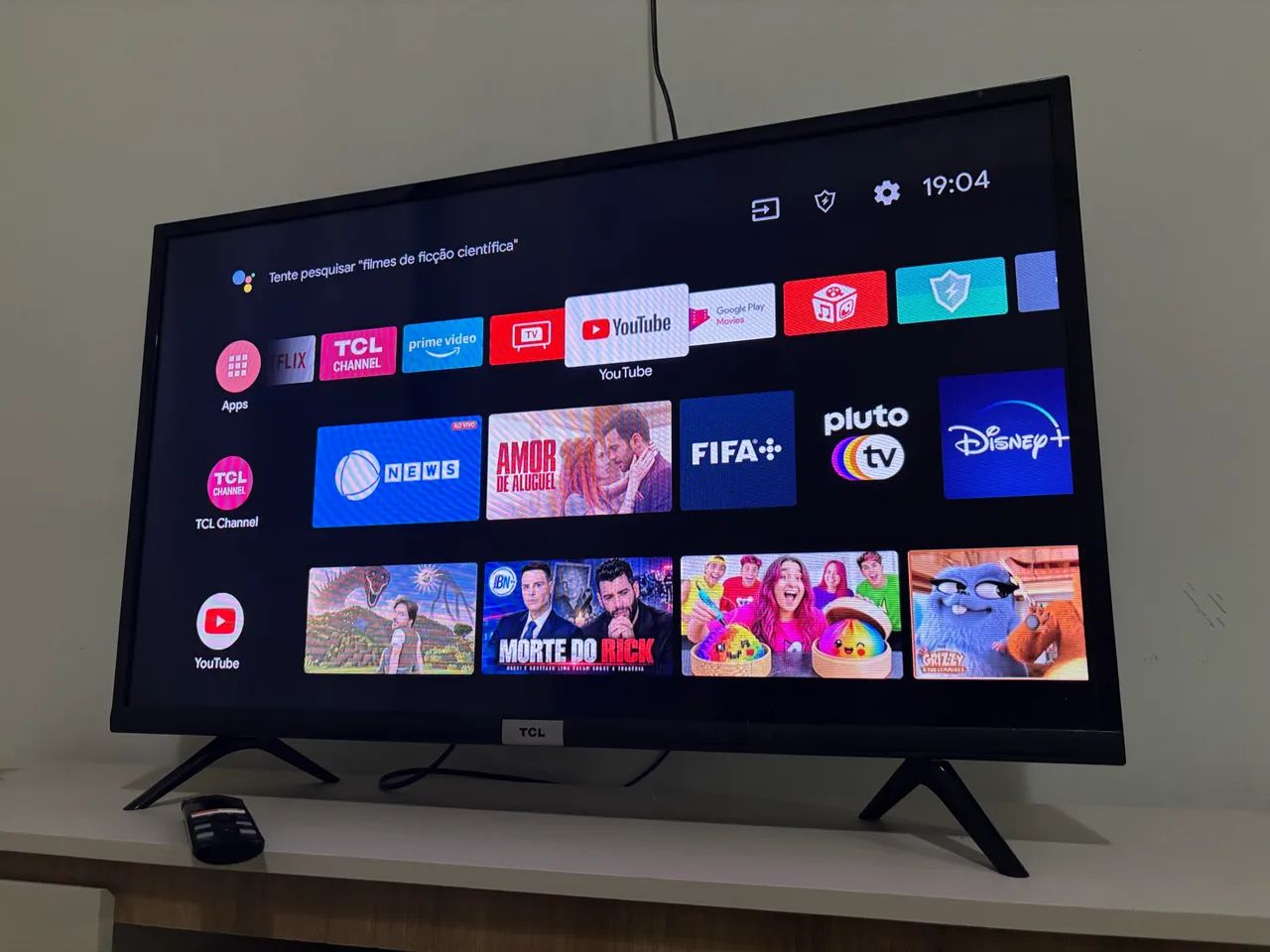 Vendo Smart Tv Tcl 32?- Com comando de voz pelo controle - Foto 2