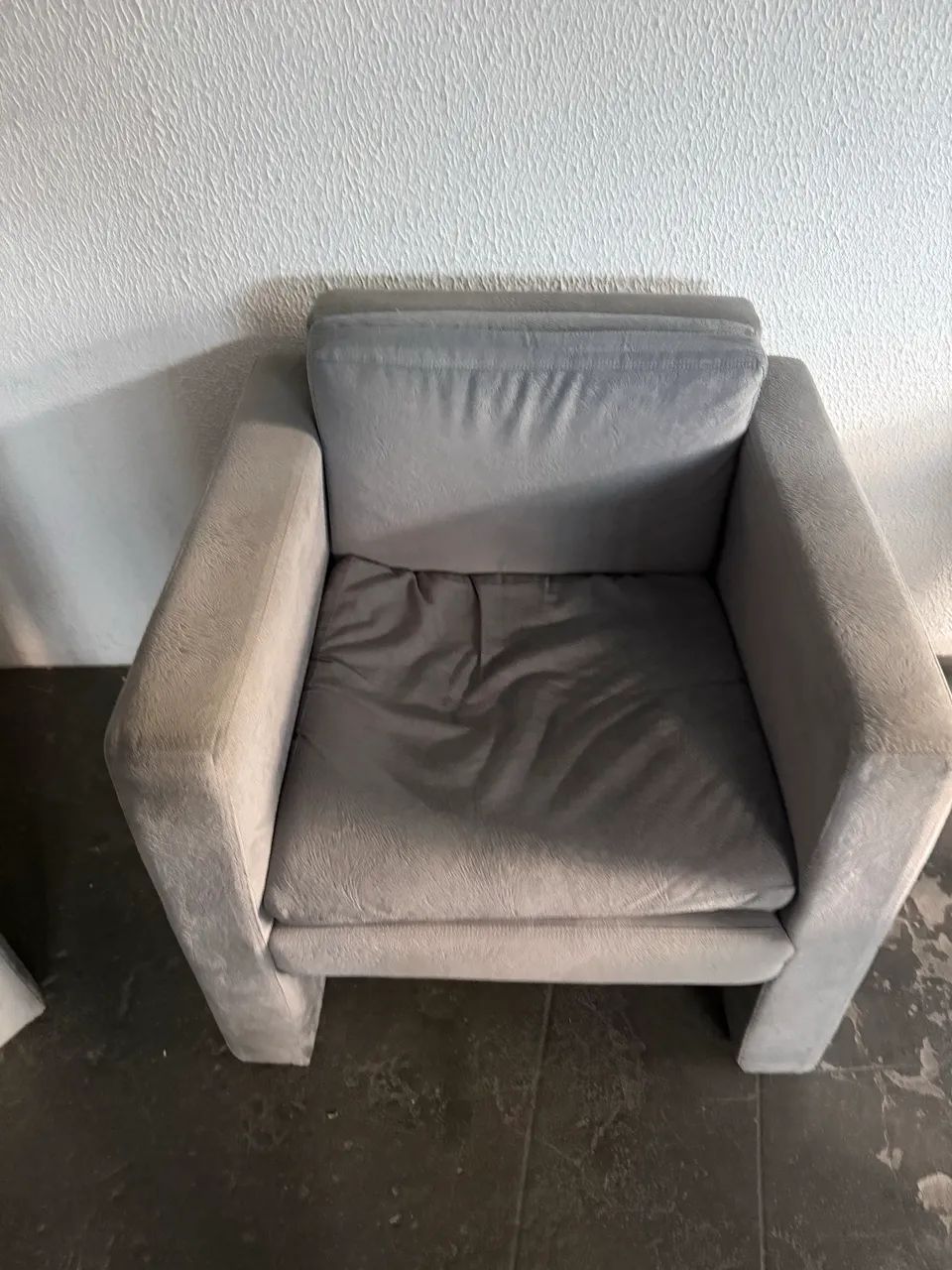 Poltronas semi novas 200 reais cada uma. - Foto 3