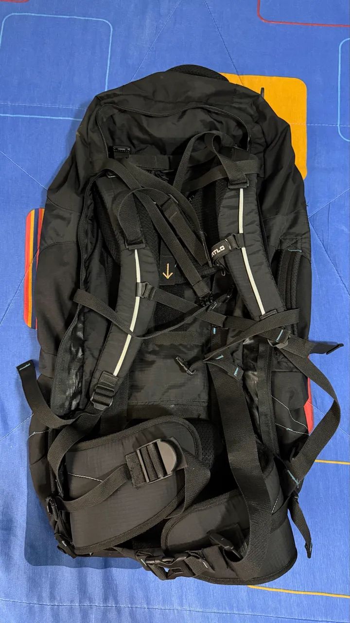 Vendo mochila semi nova - Foto 4
