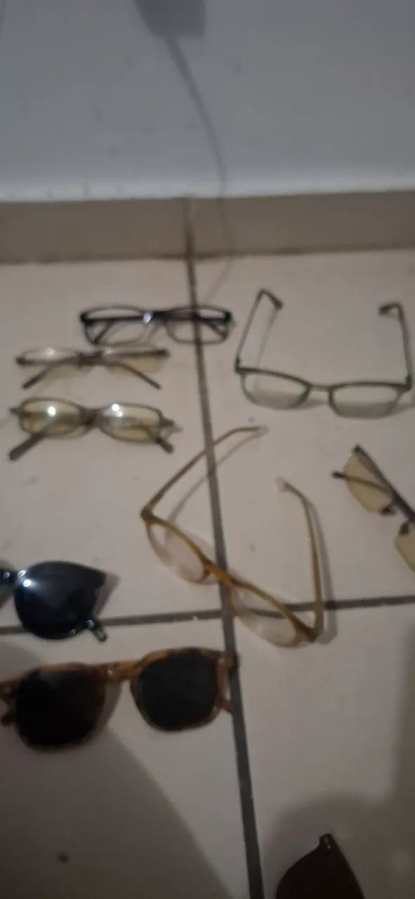 Óculos e armações diversas inclusive RAYBAN (A PARTIR DE R$ 25 CADA) - Foto 2