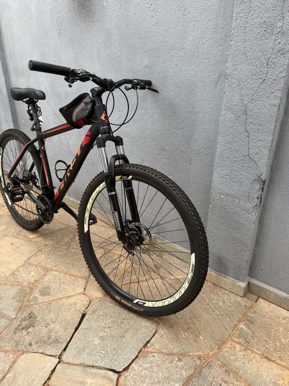 Bicicleta  - Foto 2