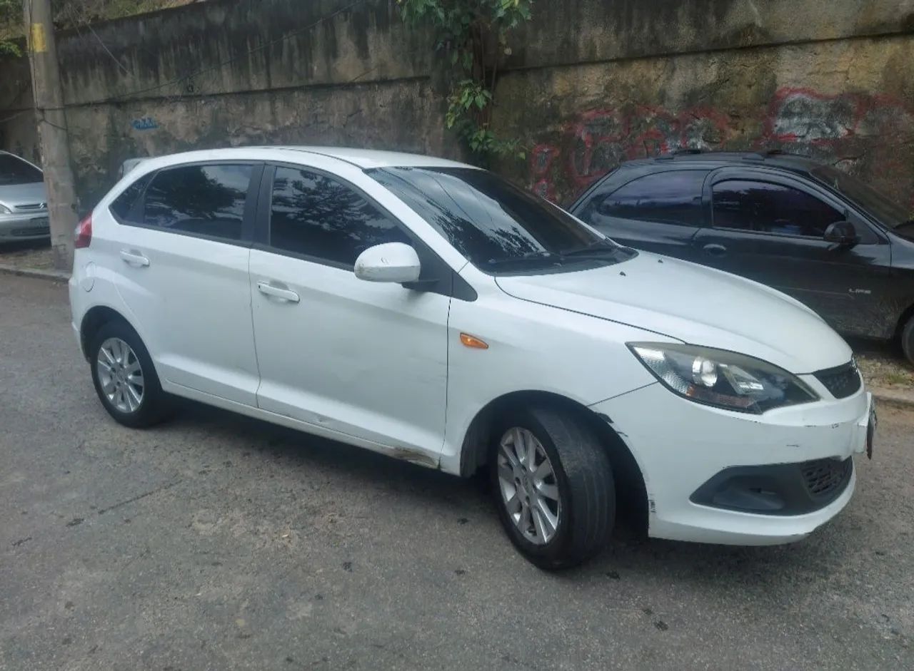 Chery Celer Hatch ACT 1.5 16V Flex 5P 2015 - Foto 3