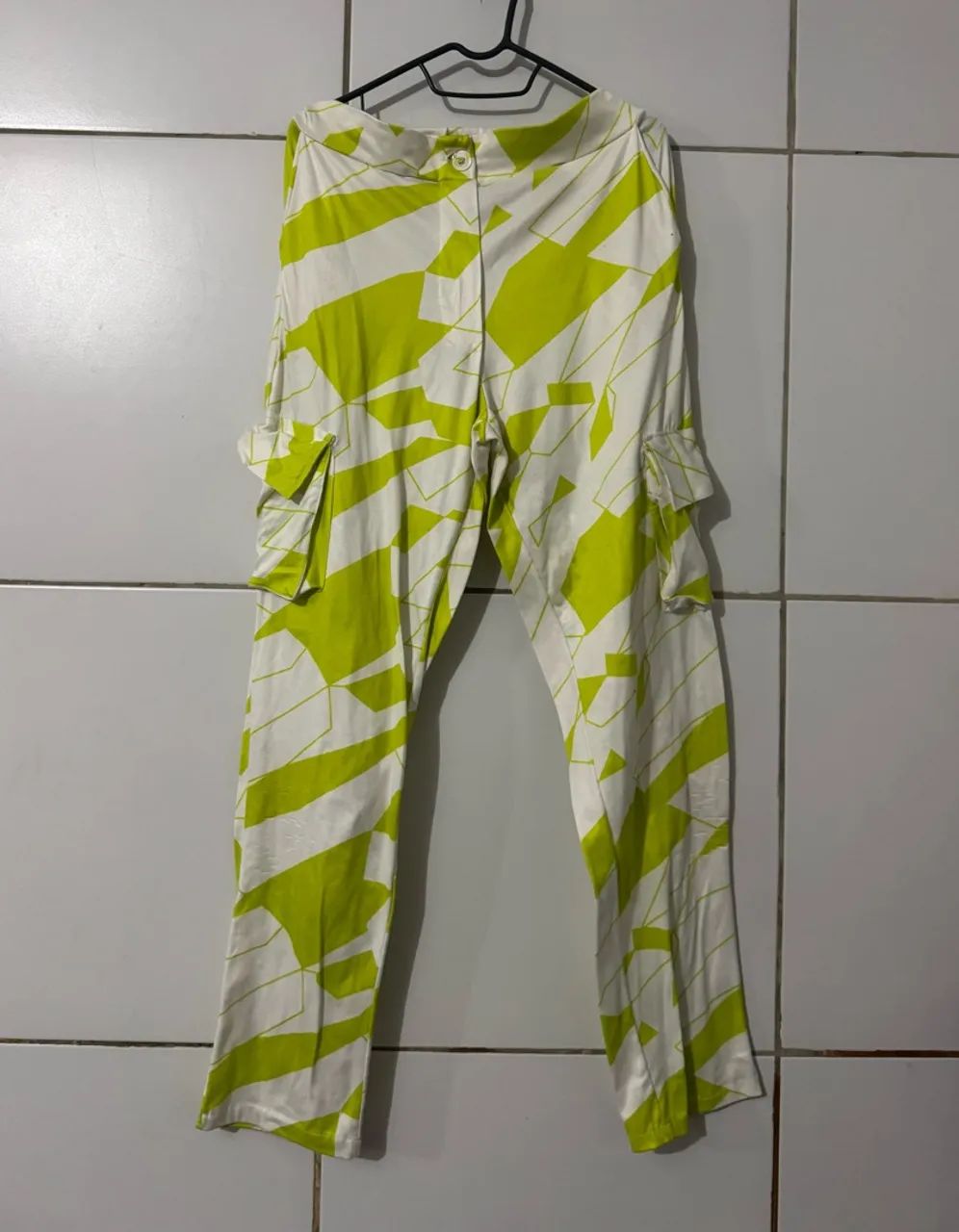 Vendo 2 calças 