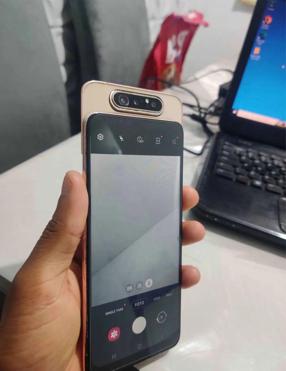 Samsung A80 - Foto 2