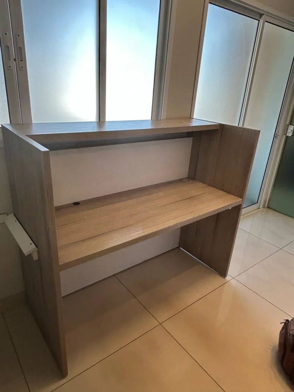 Mesa de escritório 1.30 x 1.00