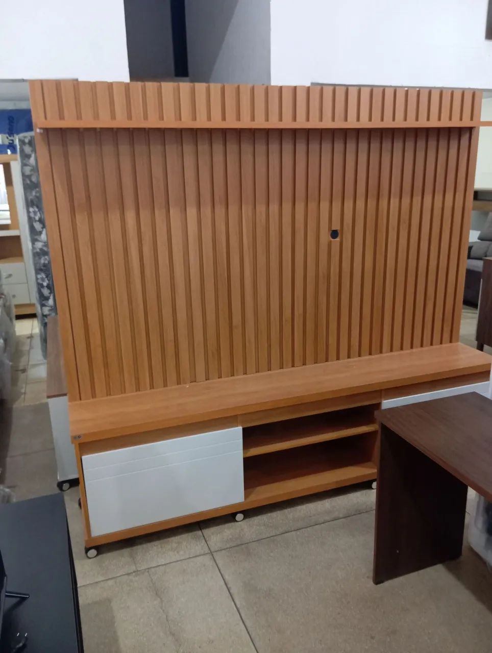 Painel NOVO alto padrão com rodinhas 