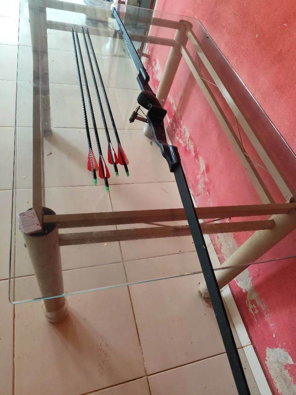 Arco e flecha recurvo bem conservado - Foto 3