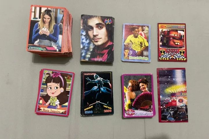 LOTE DE CARDS COLECIONAVEIS