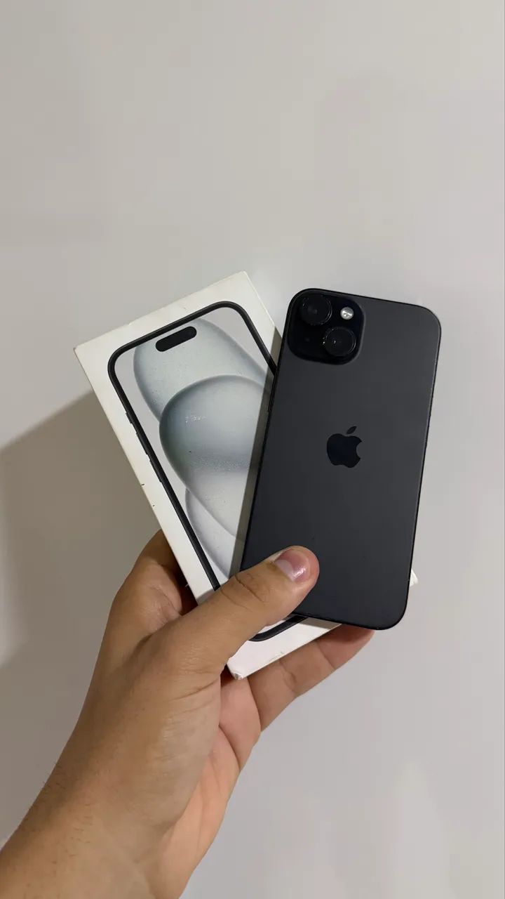 iPhone 15 - 128gb - Preto