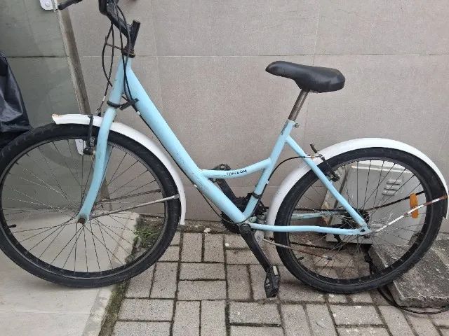 Vendo bicicleta em bom estado.