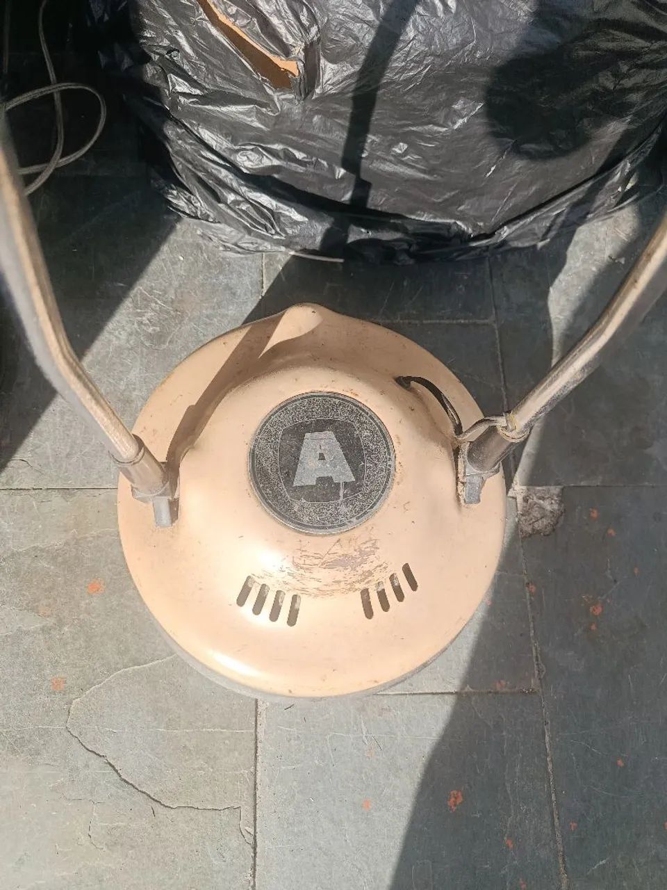 Enceradeira da marca A funcionando  - Foto 2