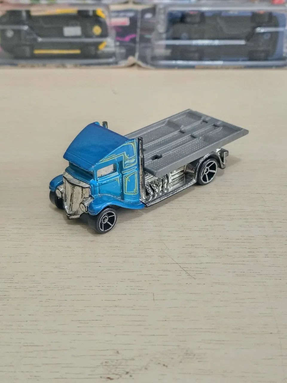 Hot Wheels Fast Bed Hauler 