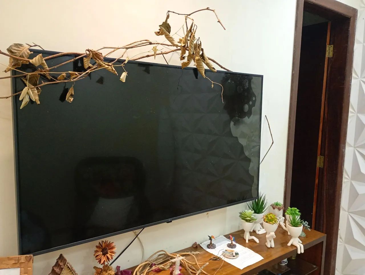 TV LG 50 polegadas com a tela quebrada