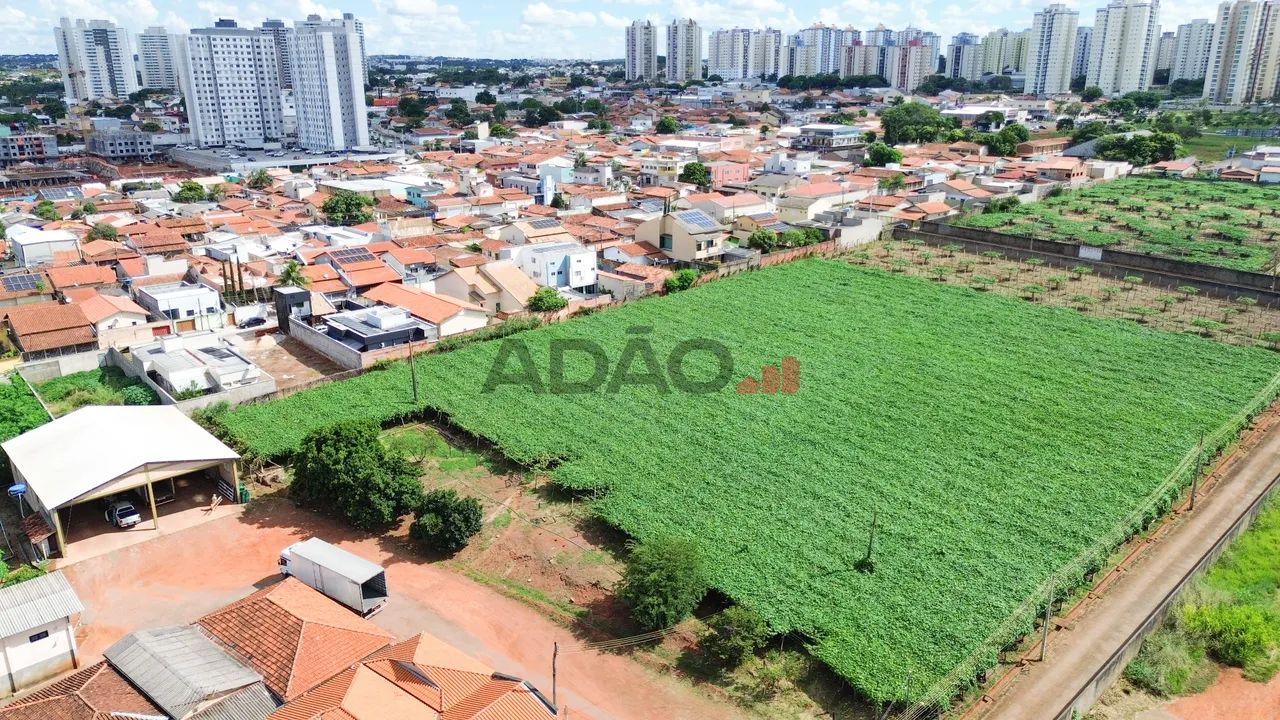 Área Comercial no Parque Oeste Industrial