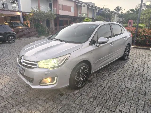 Citroën C4 C4 LOUNGE Exclusive 1.6 Turbo 4p Aut. 2014