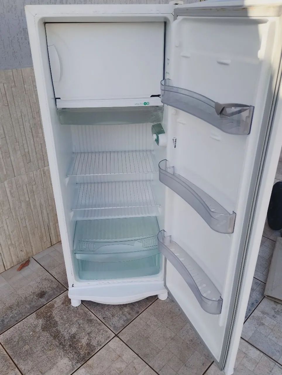 Geladeira Consul, excelente funcionamento 