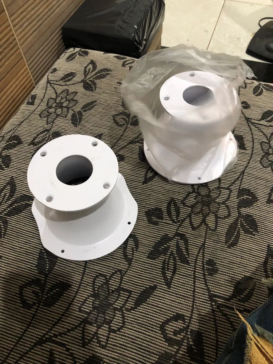 Vendo cones pra corneta 50$ cd 90$ os dois  - Foto 2