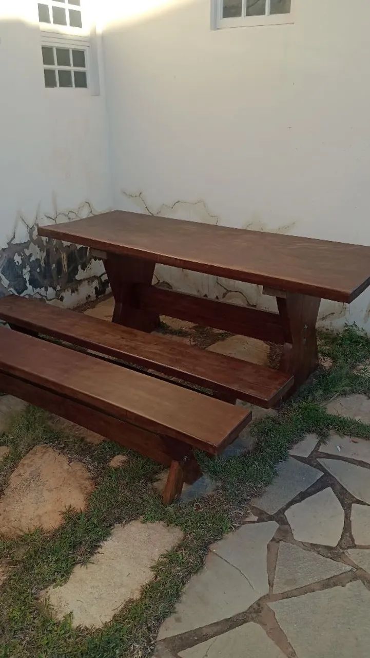 Linda mesa de madeira maciça  - Foto 2