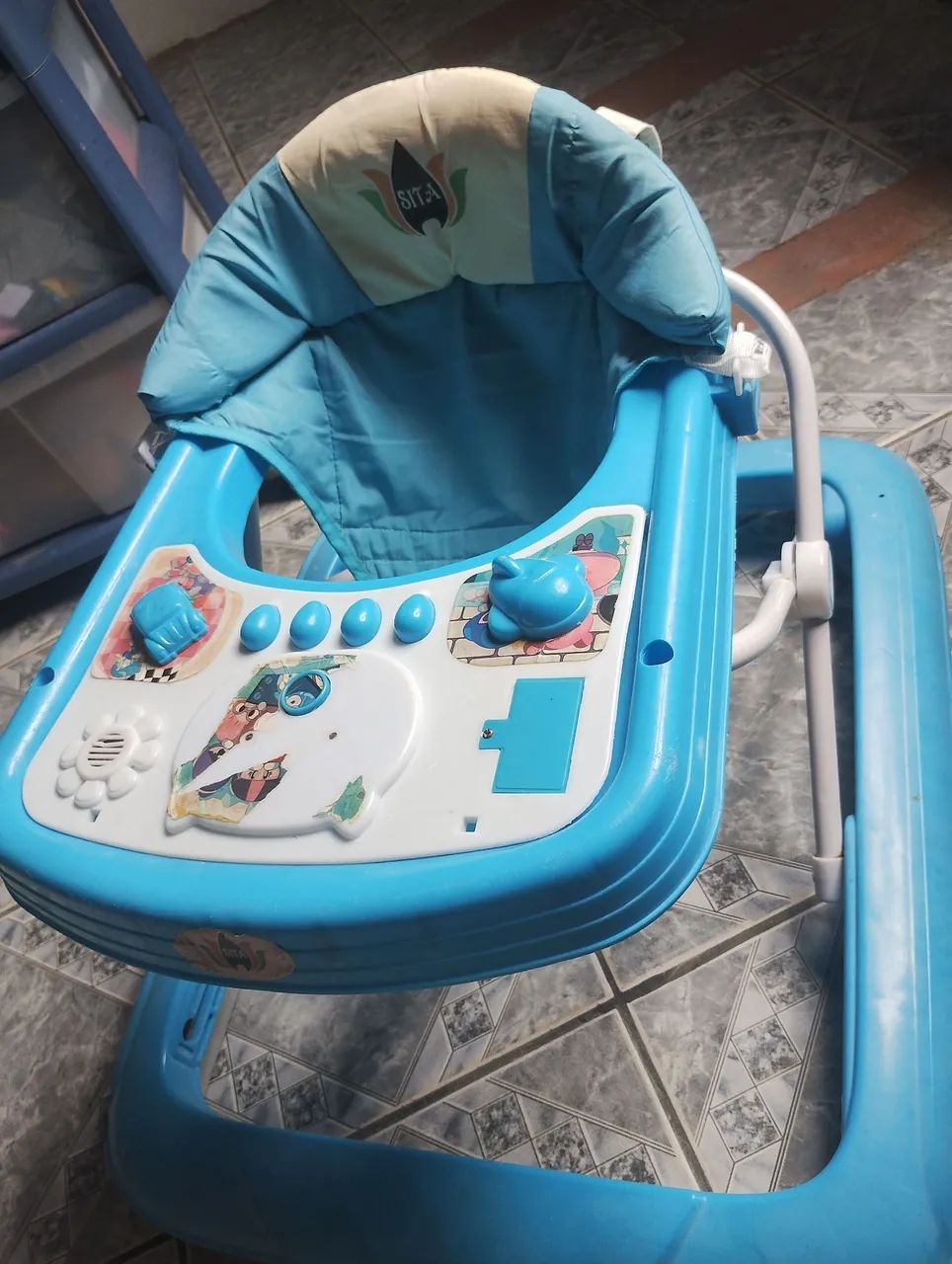 Vende-se ninho para bebê e andador  - Foto 2