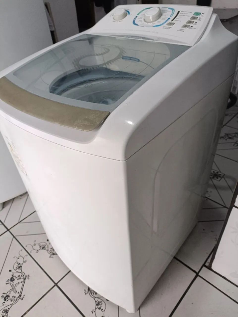 Maquina de lavar Eletrolux 10 kilos - Foto 4