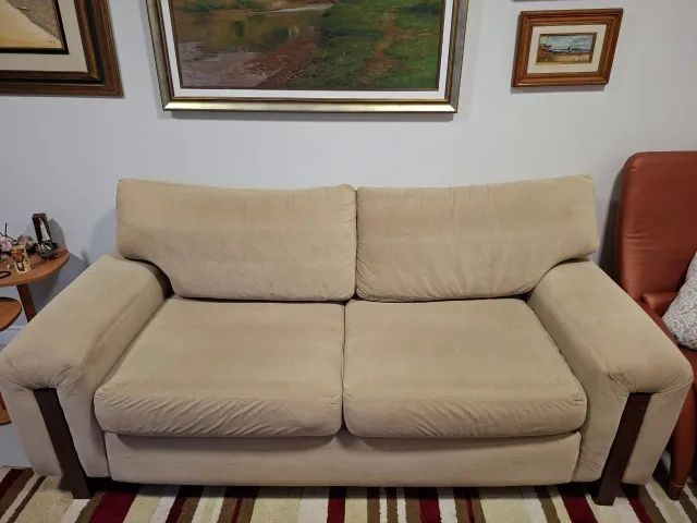 Sofá 2m estrutura robusta
