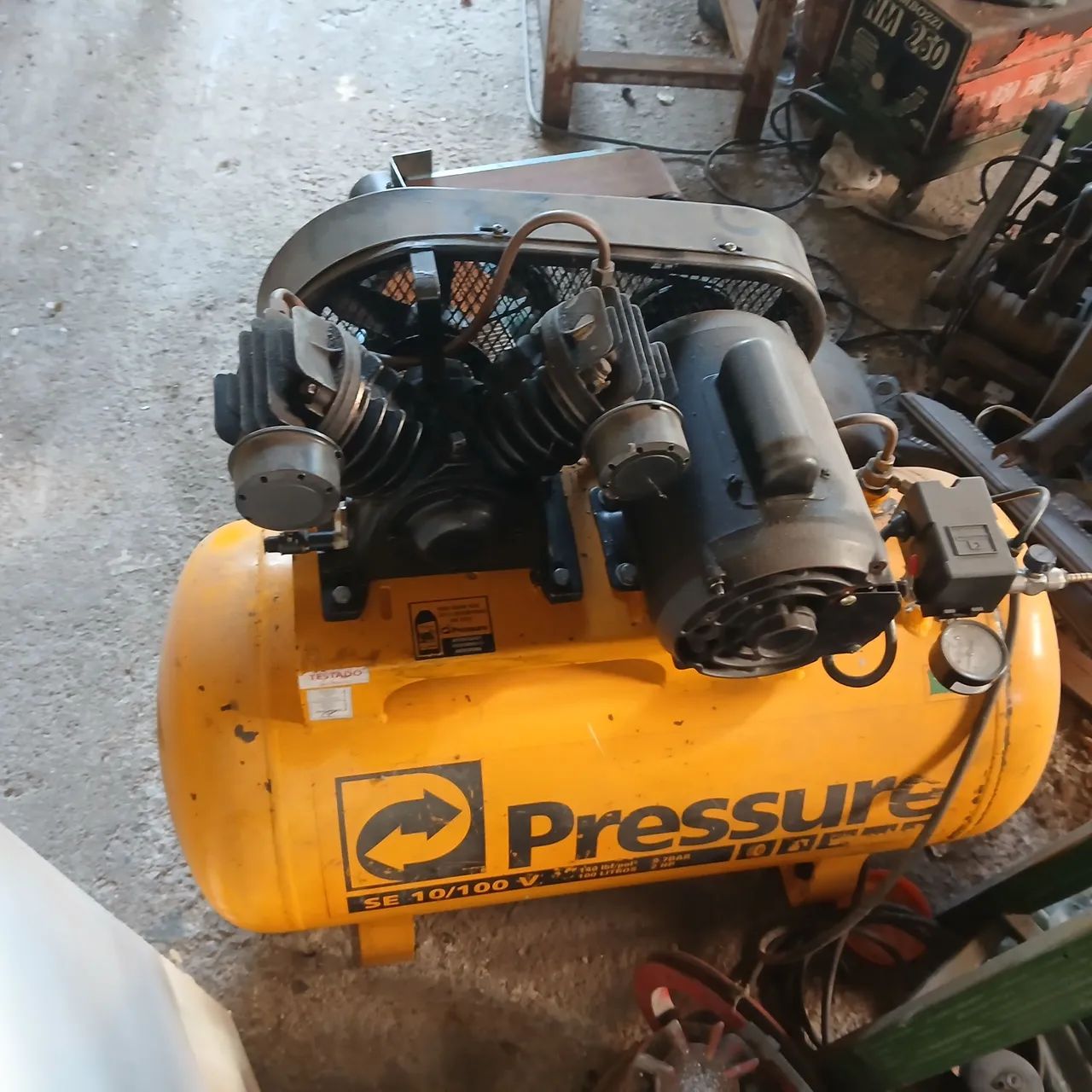 Compressor de ar comprimido 