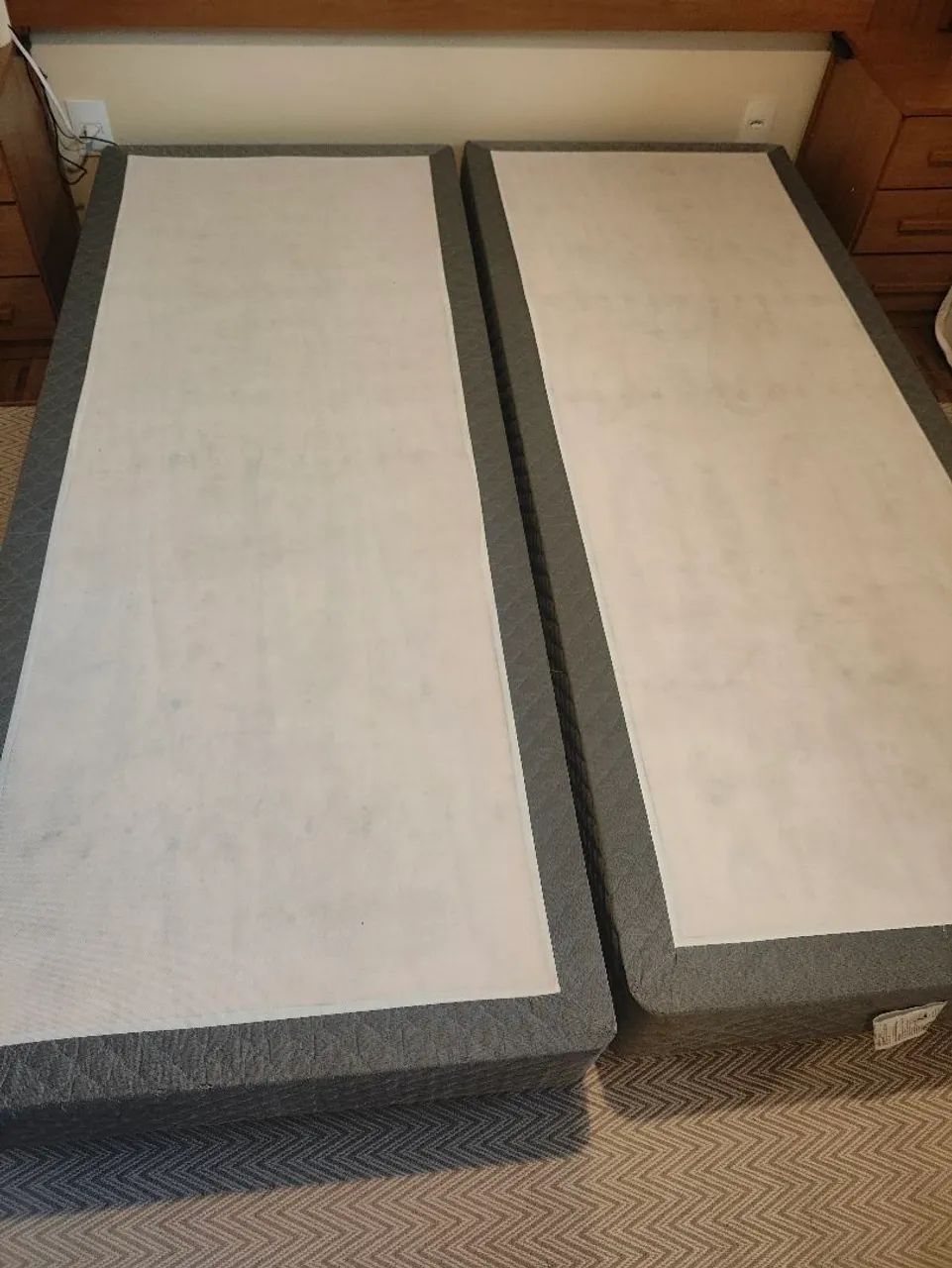 Cama box Queen 