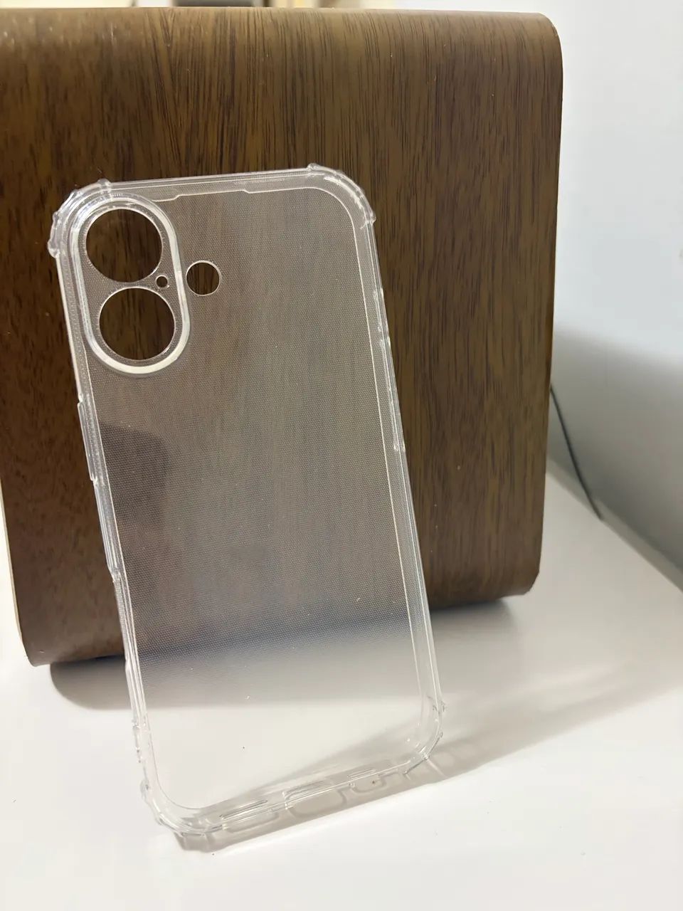 Capa iPhone 17 transparente 