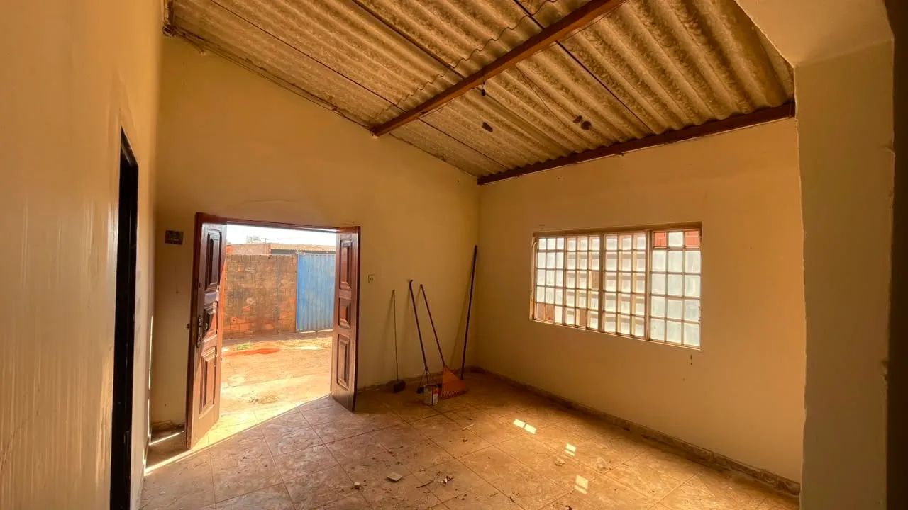 Vendo casa em Planaltina de Goiás  - Foto 2