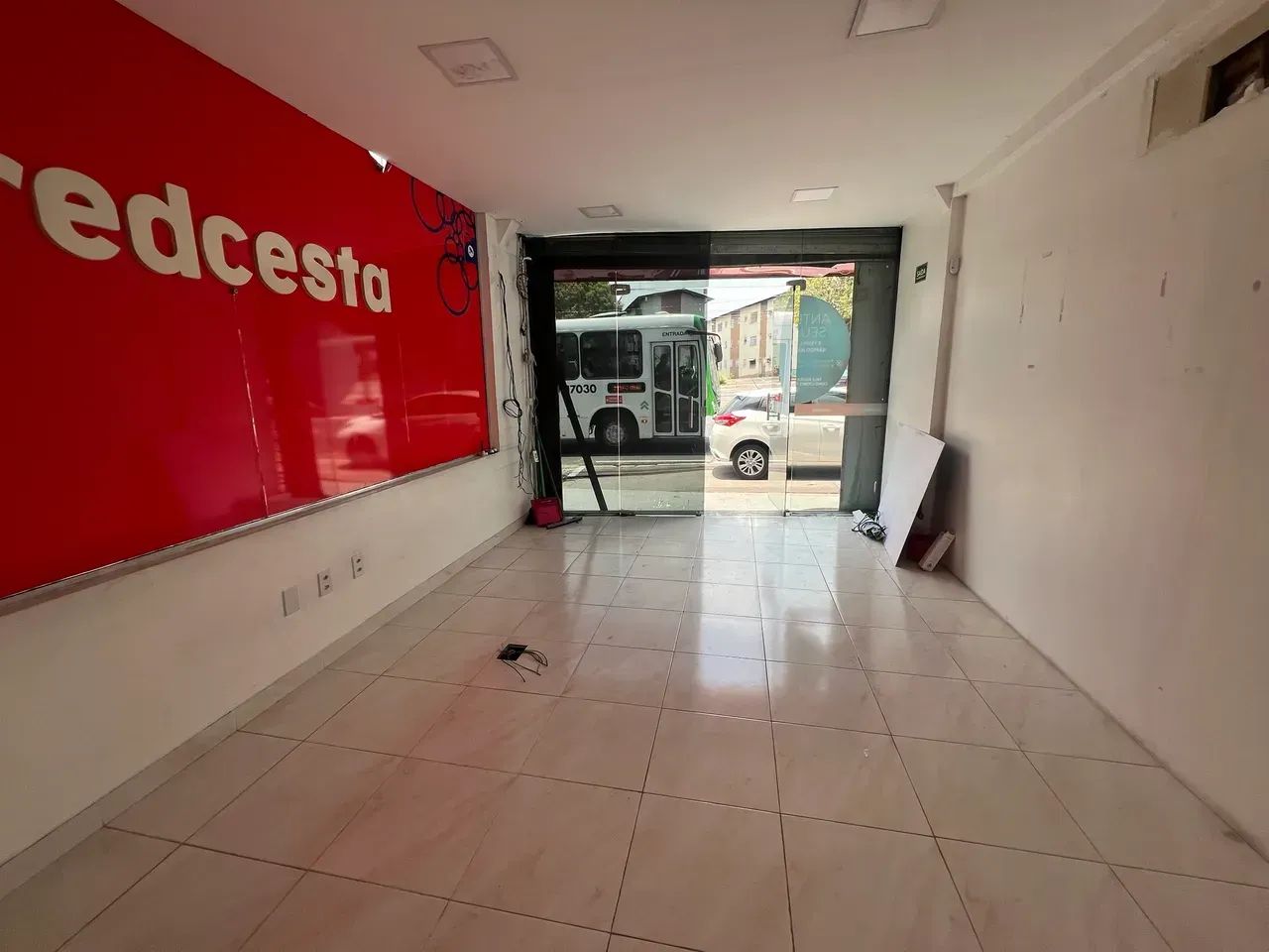 DJALMA BATISTA - PREDIO COMERCIAL - 6.000,00 - Foto 3