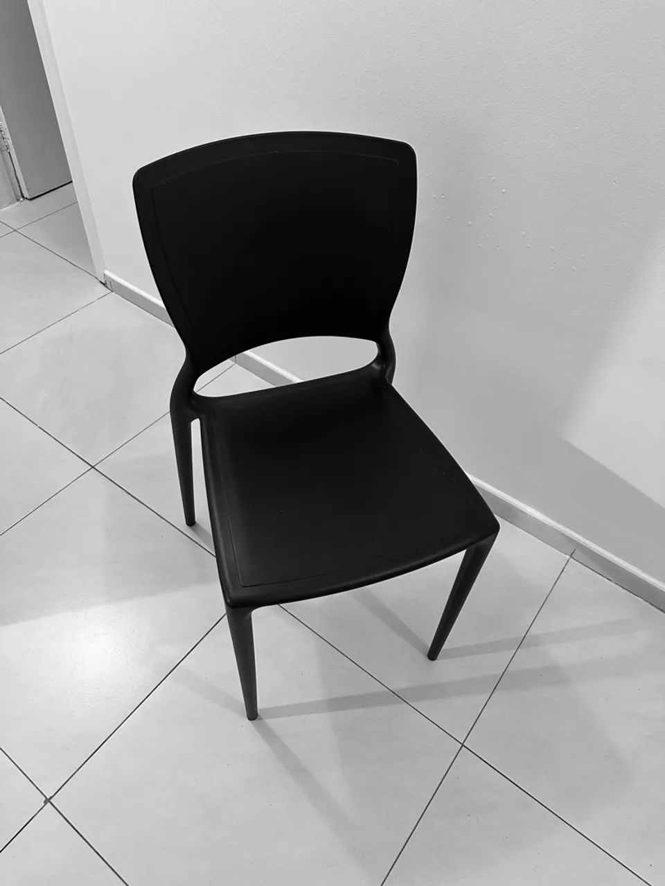 4 Cadeiras preta  - Foto 3