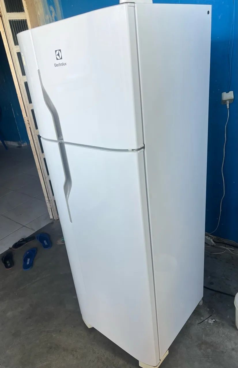 Vendo geladeira funcionando perfeitamente  - Foto 3
