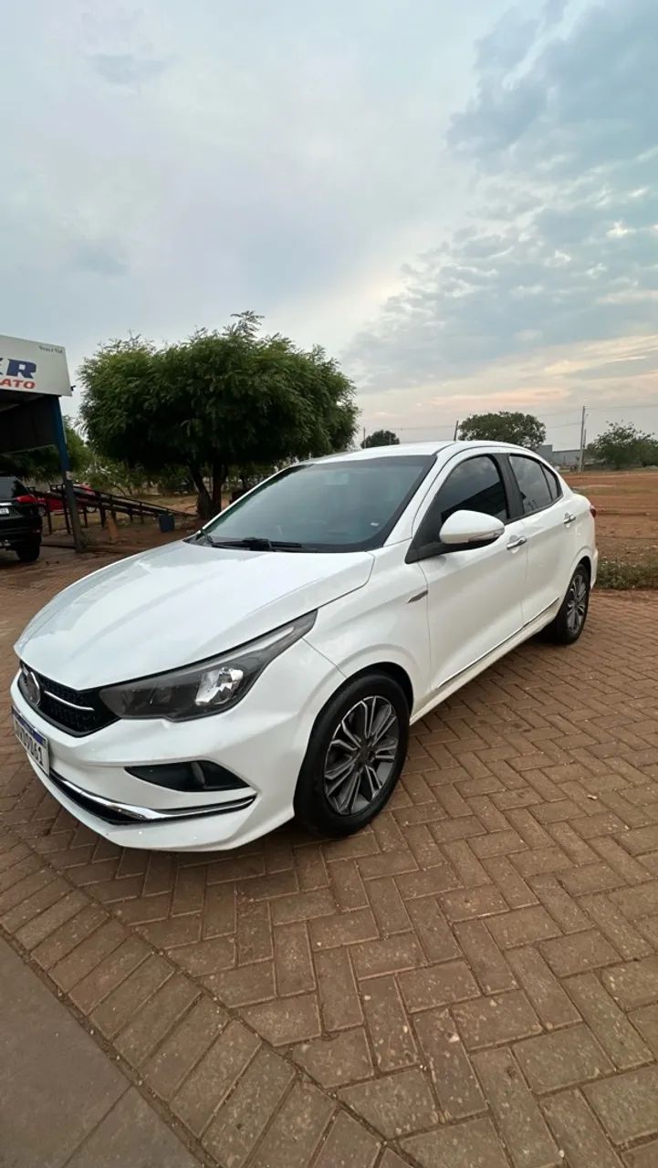 Fiat Cronos Precision 1.8 16V Flex Aut. 2020 - Foto 4