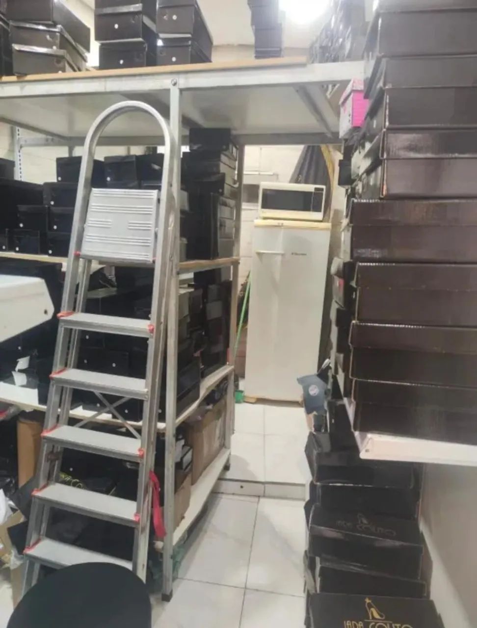 PASSA-SE PONTO COMERCIAL EM FRENTE AO TERMINAL GRAJAÚ  - Foto 4