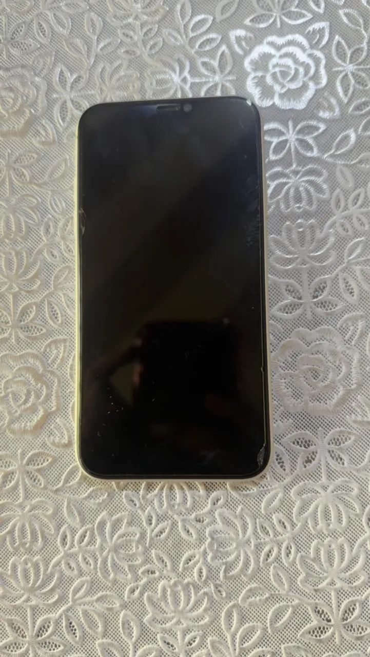 ? IPHONE 11 128 GB - BRANCO ?  ? R$ 1.100,00 - Foto 2